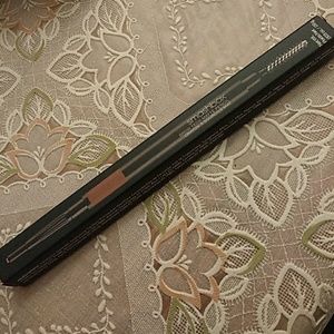 Smashbox Brow Tech Matte Pencil in Taupe